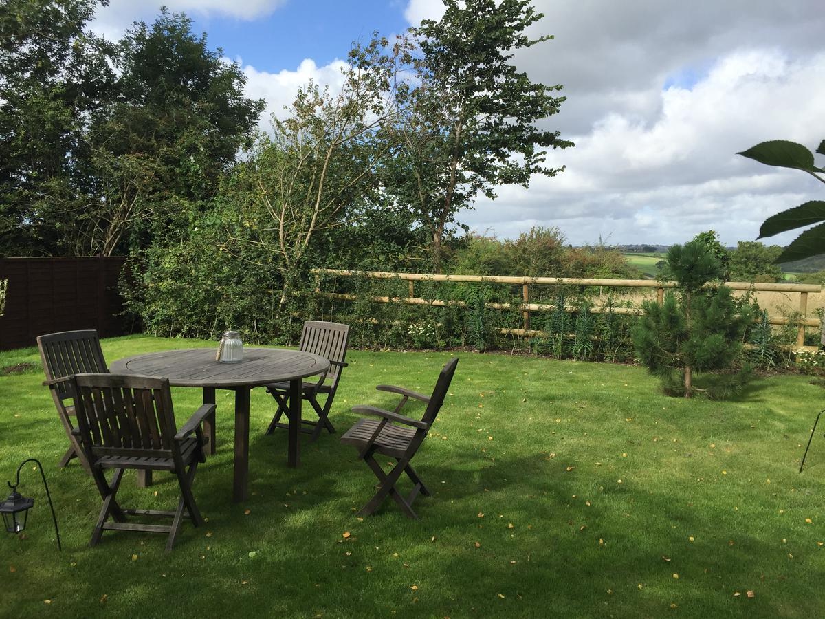 Bitton West Tyning Bed & Breakfast エクステリア 写真